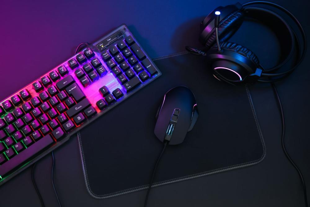 Casque souris clavier gaming près de La Ricamarie